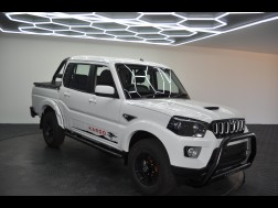 2025 Mahindra Pik Up