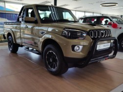 2025 Mahindra Pik Up